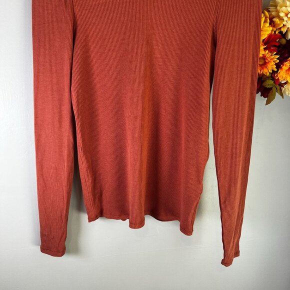 prAna Foundation Rib Turtleneck Women's Size MEDIUM in Terracotta Heather - Picture 4 of 10